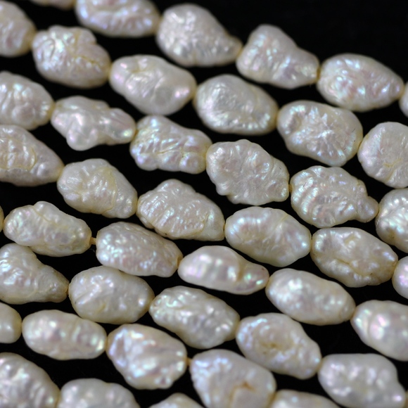 White Freshwater Pearls (4mm) - Picture 2 of 5